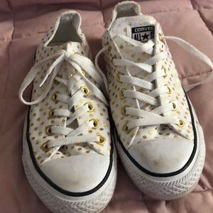 Converse size 8